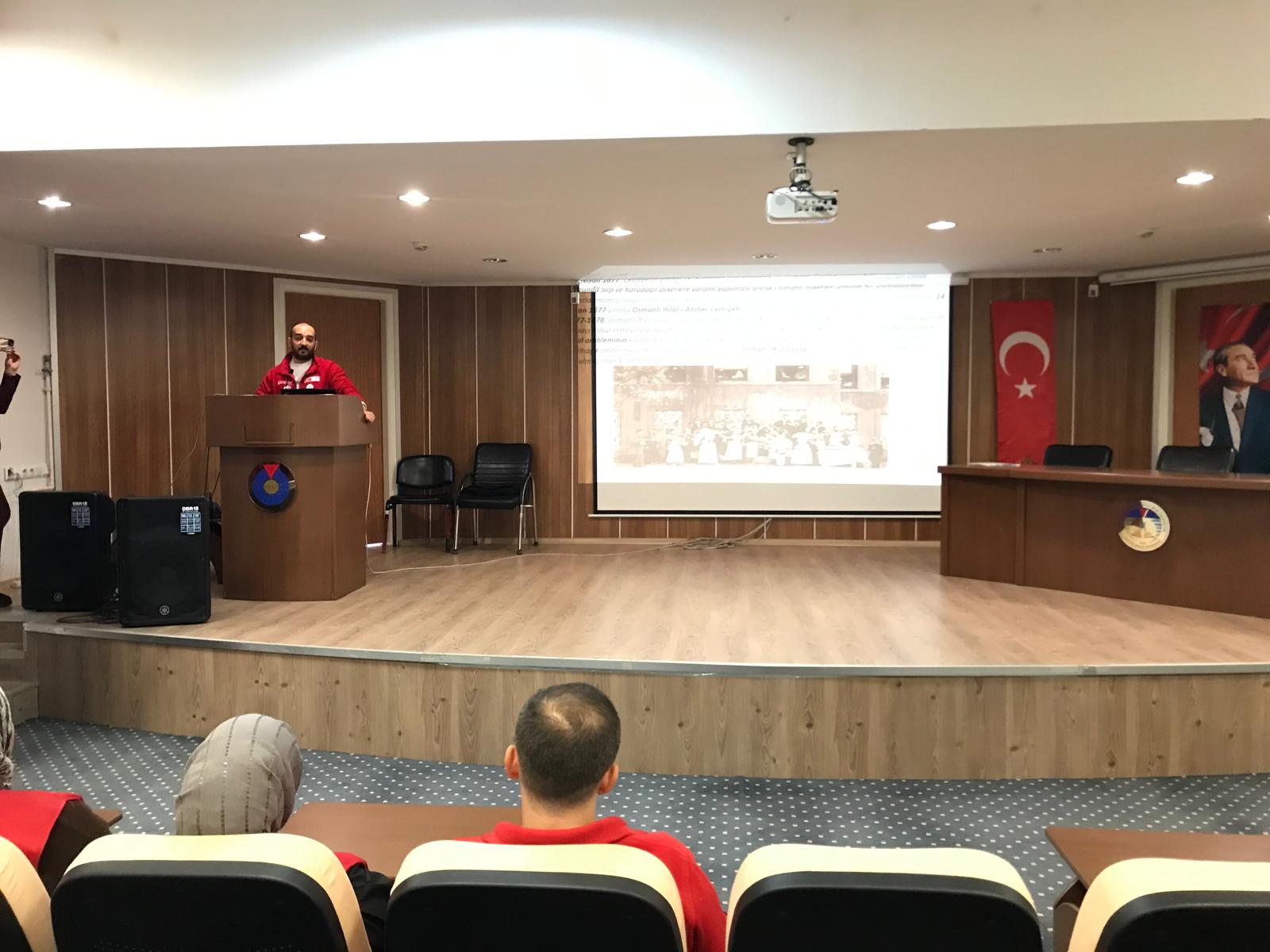 Kızılay Kan Bağışı Etkinliği Düzenlendi